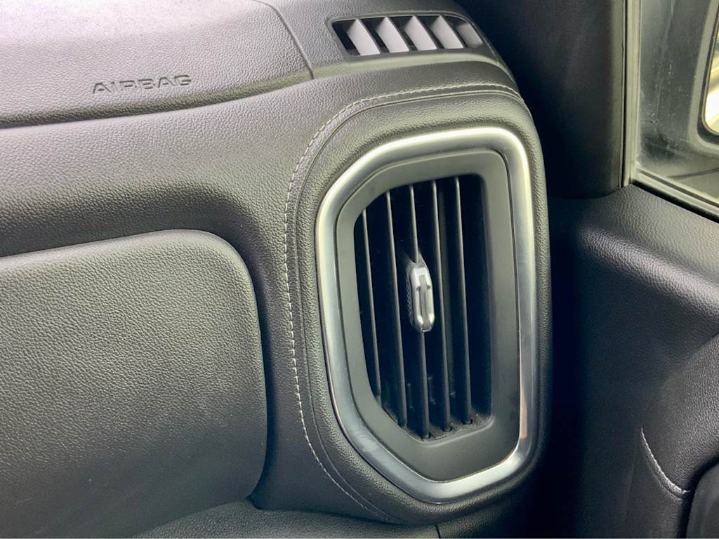 Thumbnail: 2020 Chevrolet Silverado 1500 - 52