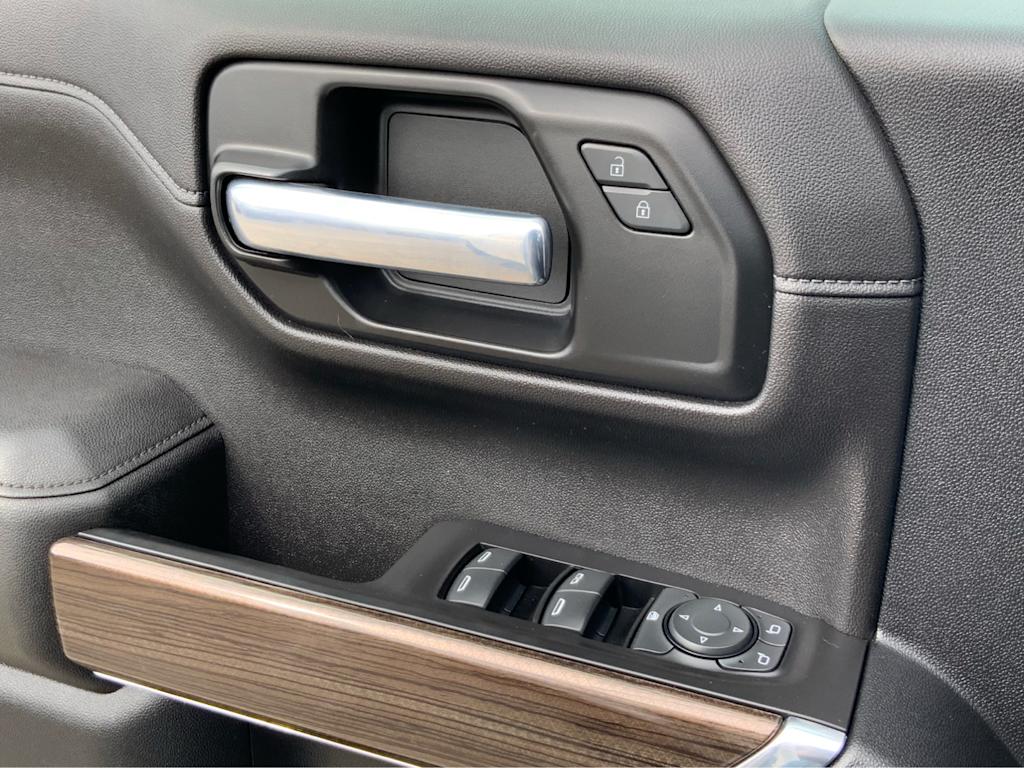 Thumbnail: 2021 Chevrolet Silverado 1500 - 51