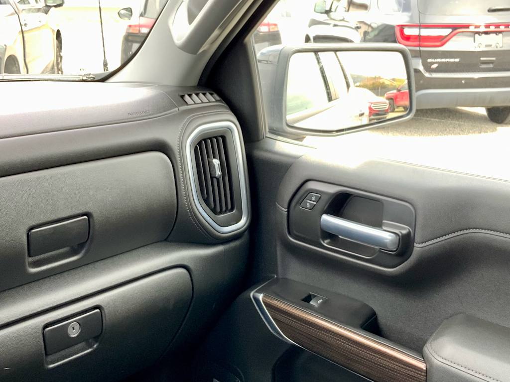 Thumbnail: 2021 Chevrolet Silverado 1500 - 40