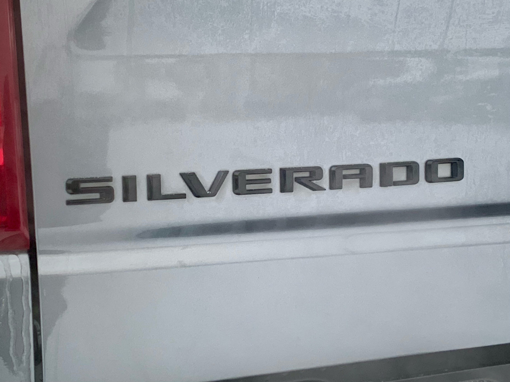 Thumbnail: 2020 Chevrolet Silverado 1500 - 31
