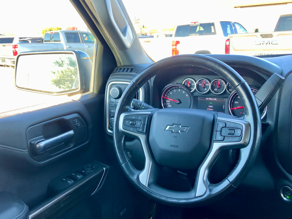Thumbnail: 2020 Chevrolet Silverado 1500 - 13