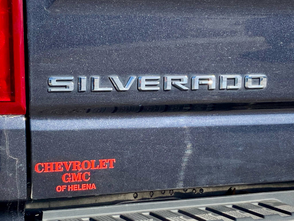 Thumbnail: 2023 Chevrolet Silverado 1500 - 32