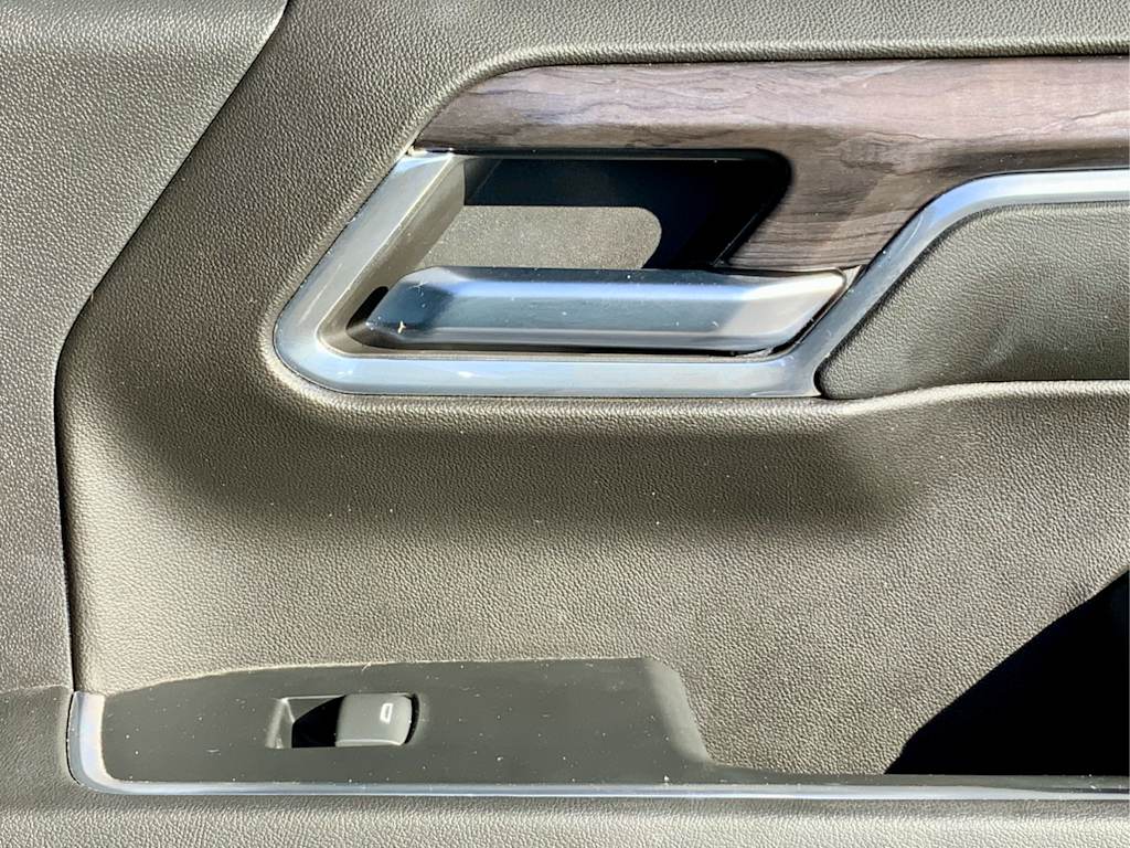 Thumbnail: 2023 Chevrolet Silverado 1500 - 43