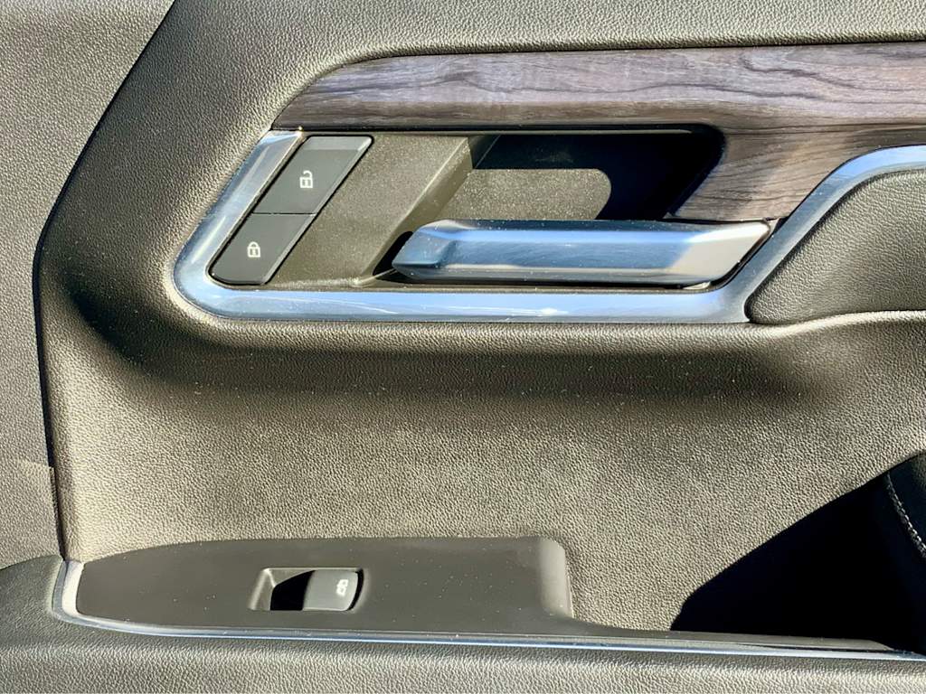 Thumbnail: 2023 Chevrolet Silverado 1500 - 55