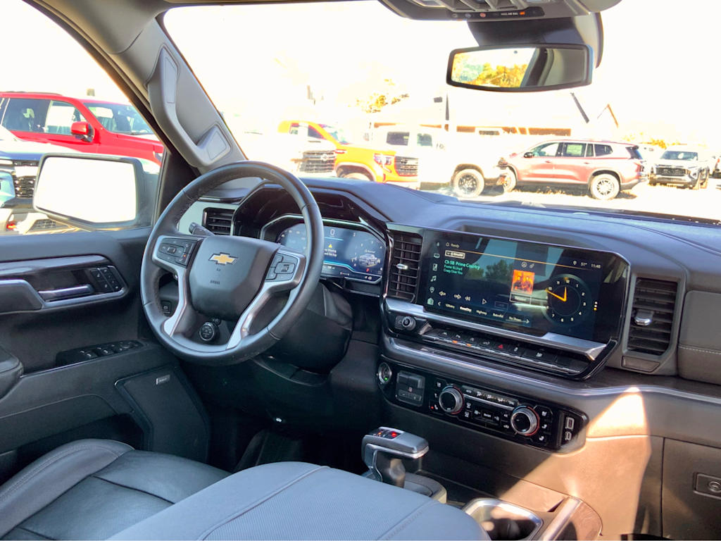 Thumbnail: 2023 Chevrolet Silverado 1500 - 39