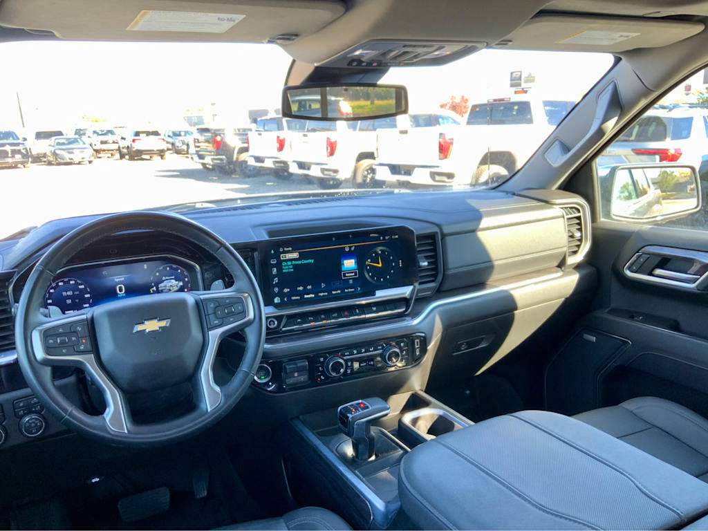 Thumbnail: 2023 Chevrolet Silverado 1500 - 14