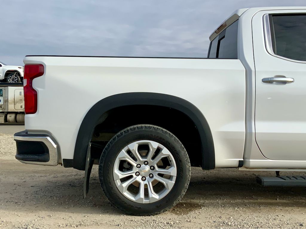 Thumbnail: 2022 Chevrolet Silverado 1500 - 23