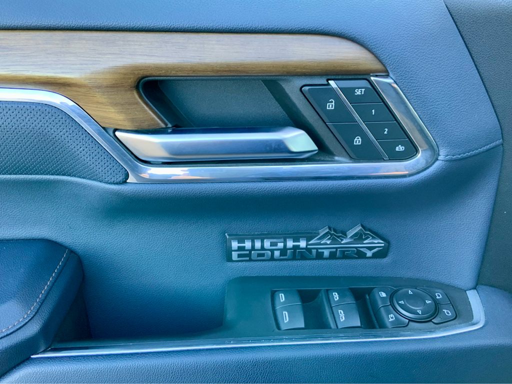 Thumbnail: 2024 Chevrolet Silverado 1500 - 52