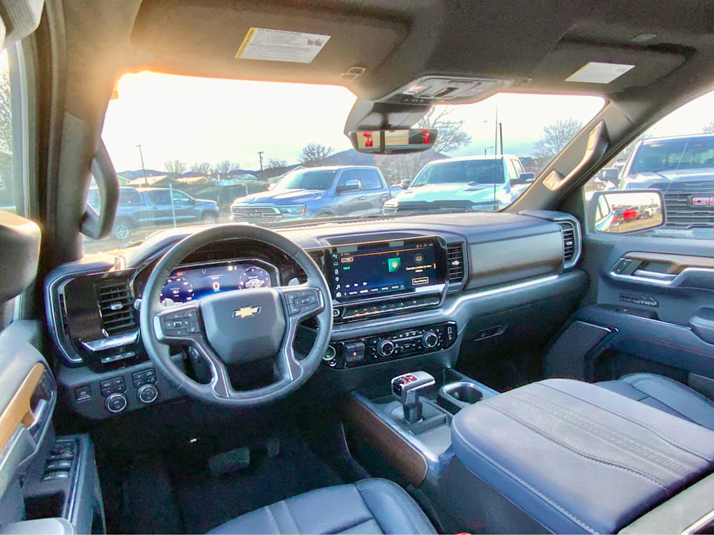 Thumbnail: 2024 Chevrolet Silverado 1500 - 8