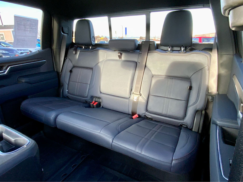 Thumbnail: 2024 Chevrolet Silverado 1500 - 33