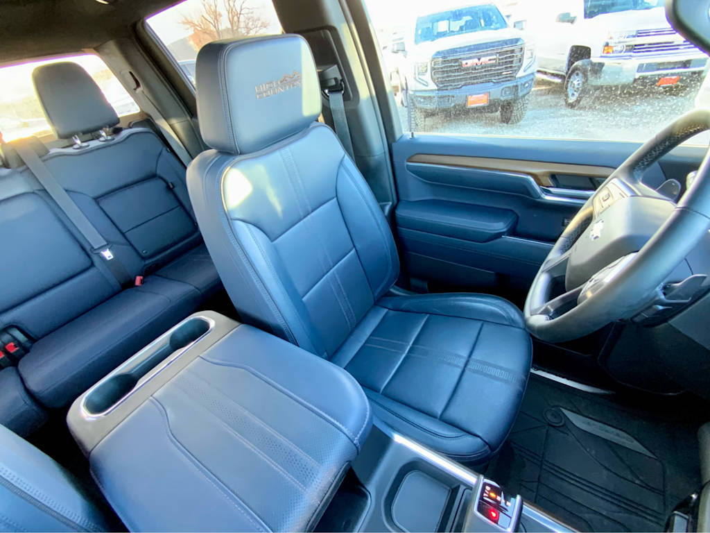 Thumbnail: 2024 Chevrolet Silverado 1500 - 35