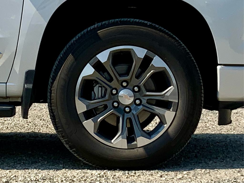 Thumbnail: 2024 Chevrolet Silverado 1500 - 32