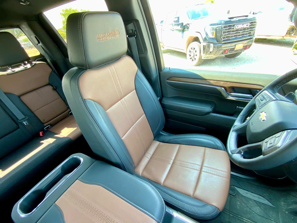 Thumbnail: 2024 Chevrolet Silverado 1500 - 40