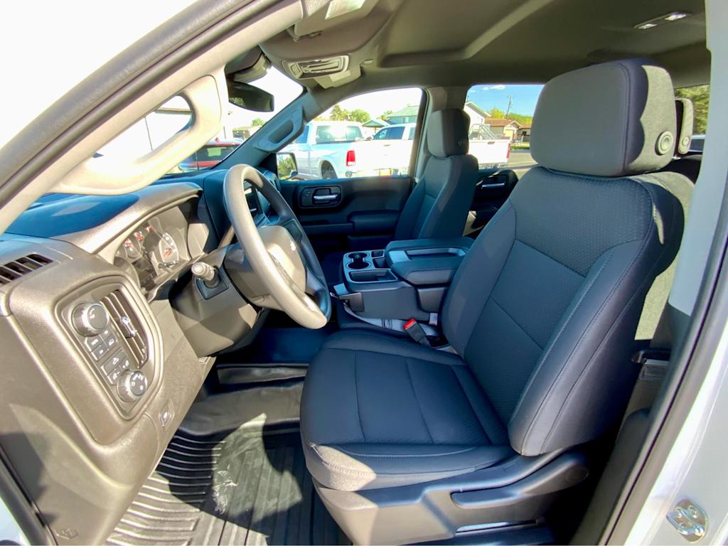 Thumbnail: 2026 Chevrolet Silverado 1500 - 10