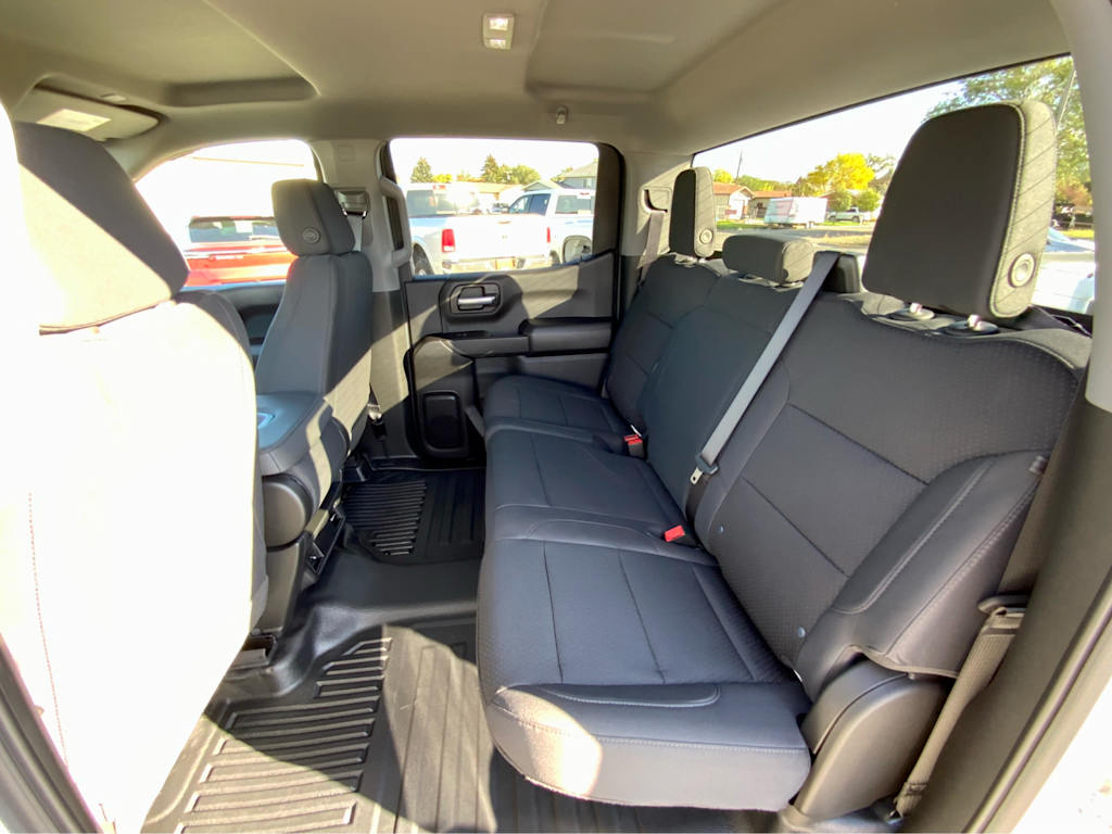 Thumbnail: 2026 Chevrolet Silverado 1500 - 12