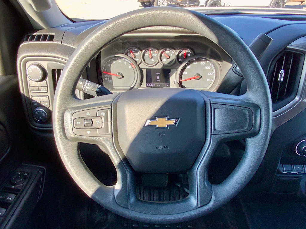 Thumbnail: 2026 Chevrolet Silverado 1500 - 41