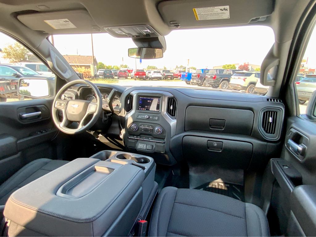 Thumbnail: 2026 Chevrolet Silverado 1500 - 13