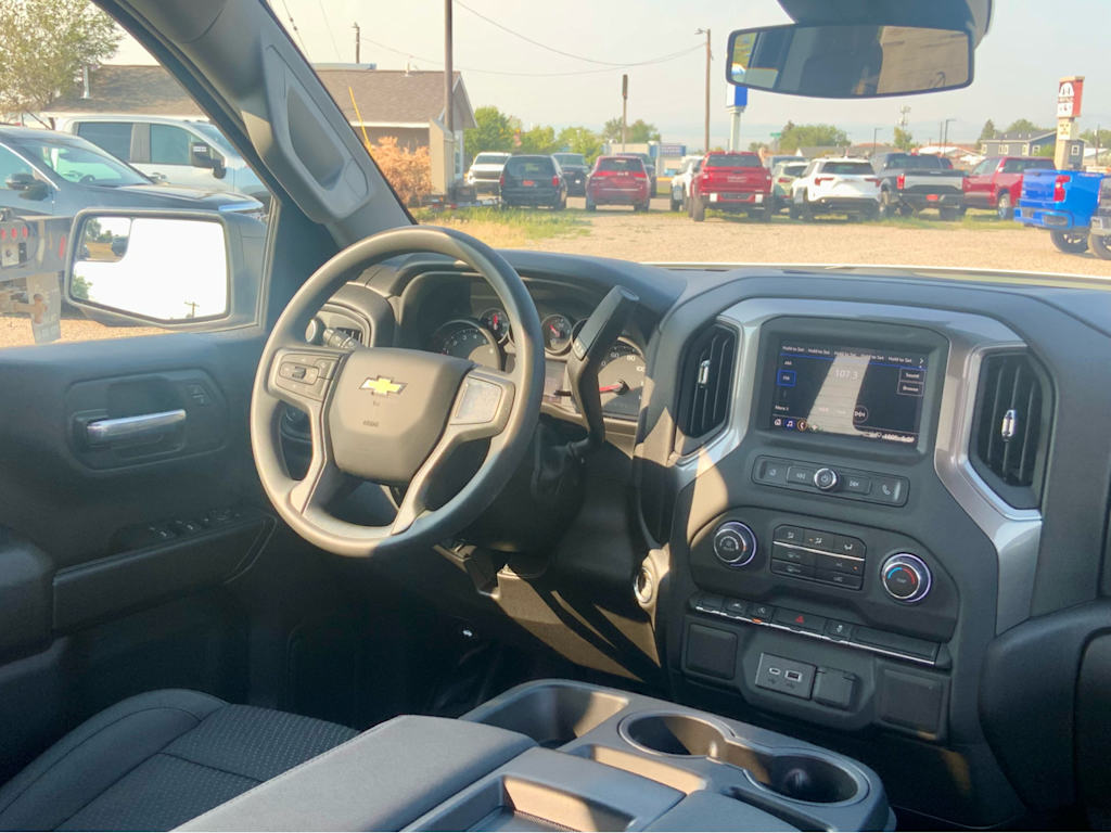 Thumbnail: 2026 Chevrolet Silverado 1500 - 40