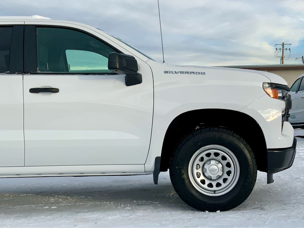 Thumbnail: 2026 Chevrolet Silverado 1500 - 8