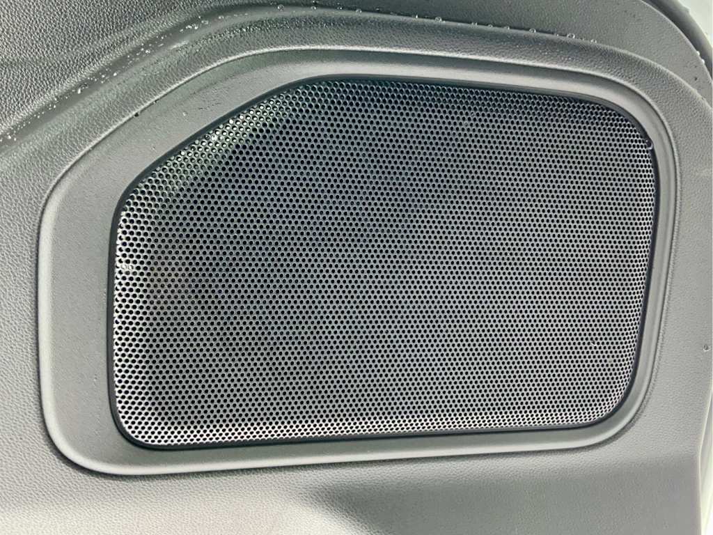 Thumbnail: 2026 Chevrolet Silverado 1500 - 52