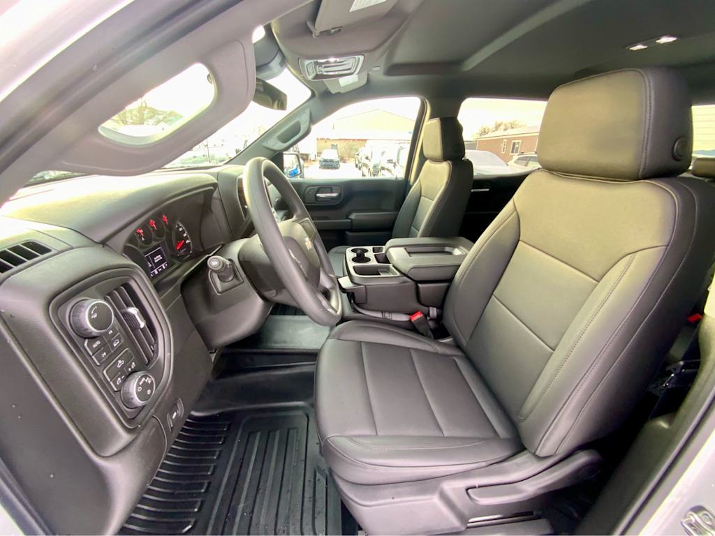 Thumbnail: 2026 Chevrolet Silverado 1500 - 10