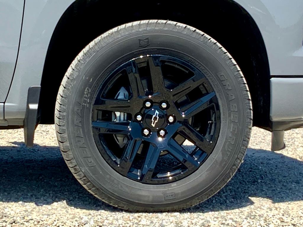Thumbnail: 2025 Chevrolet Silverado 1500 - 31