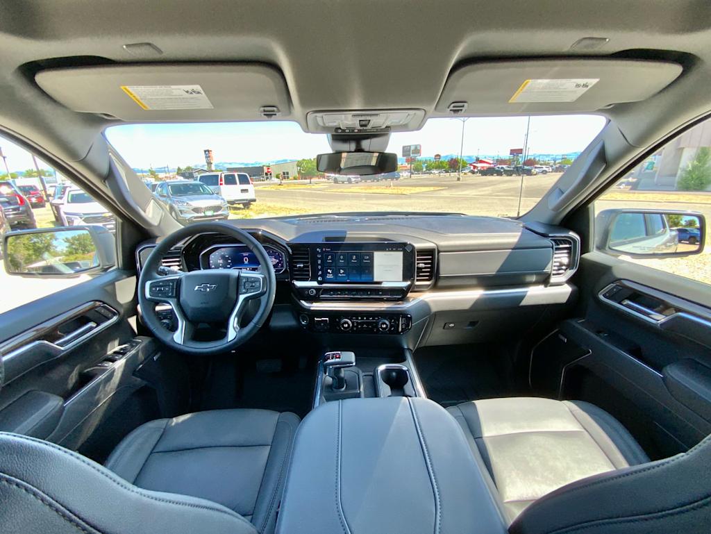 Thumbnail: 2025 Chevrolet Silverado 1500 - 2