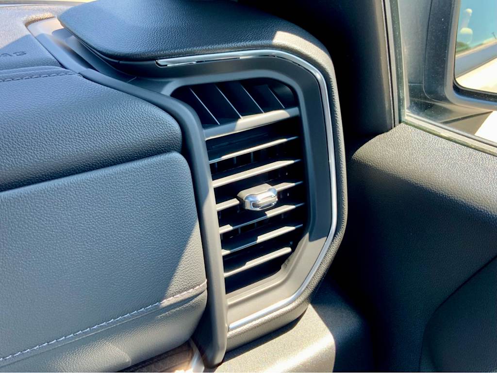 Thumbnail: 2025 Chevrolet Silverado 1500 - 49