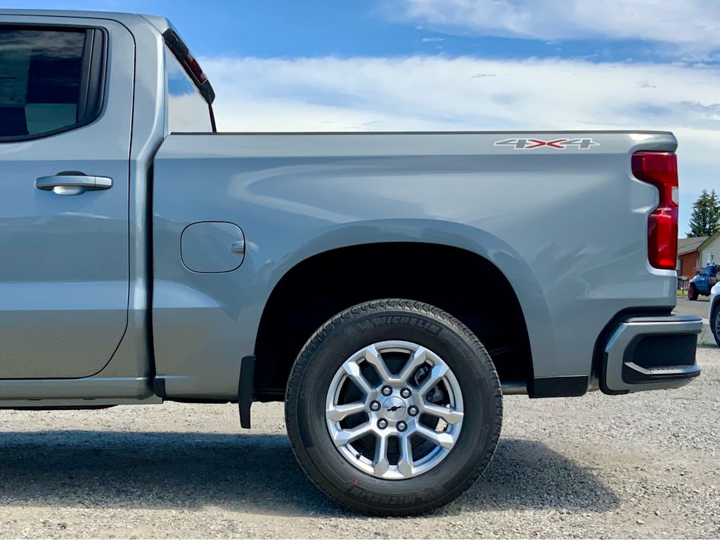 Thumbnail: 2026 Chevrolet Silverado 1500 - 8