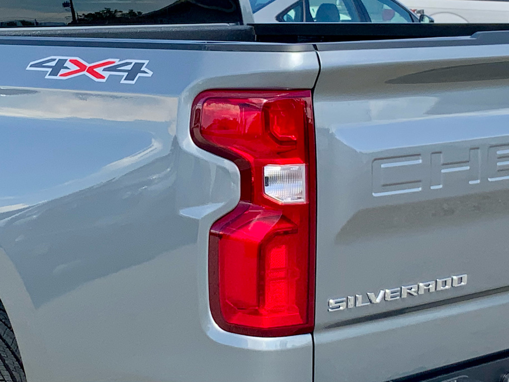 Thumbnail: 2026 Chevrolet Silverado 1500 - 25