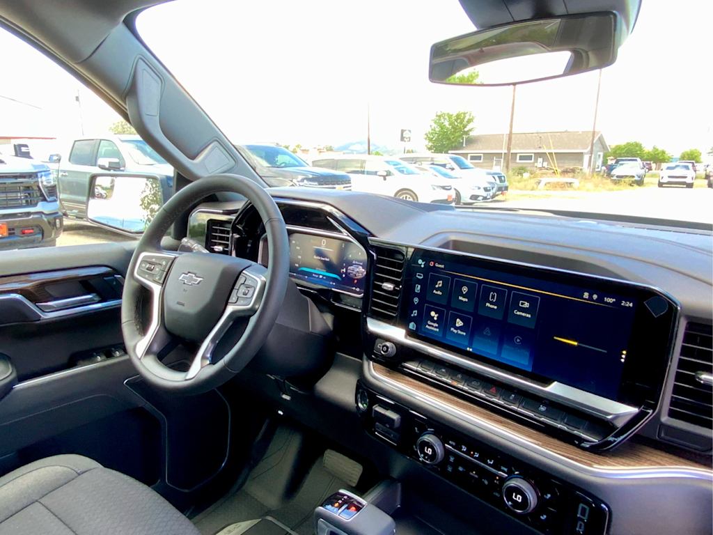 Thumbnail: 2026 Chevrolet Silverado 1500 - 9