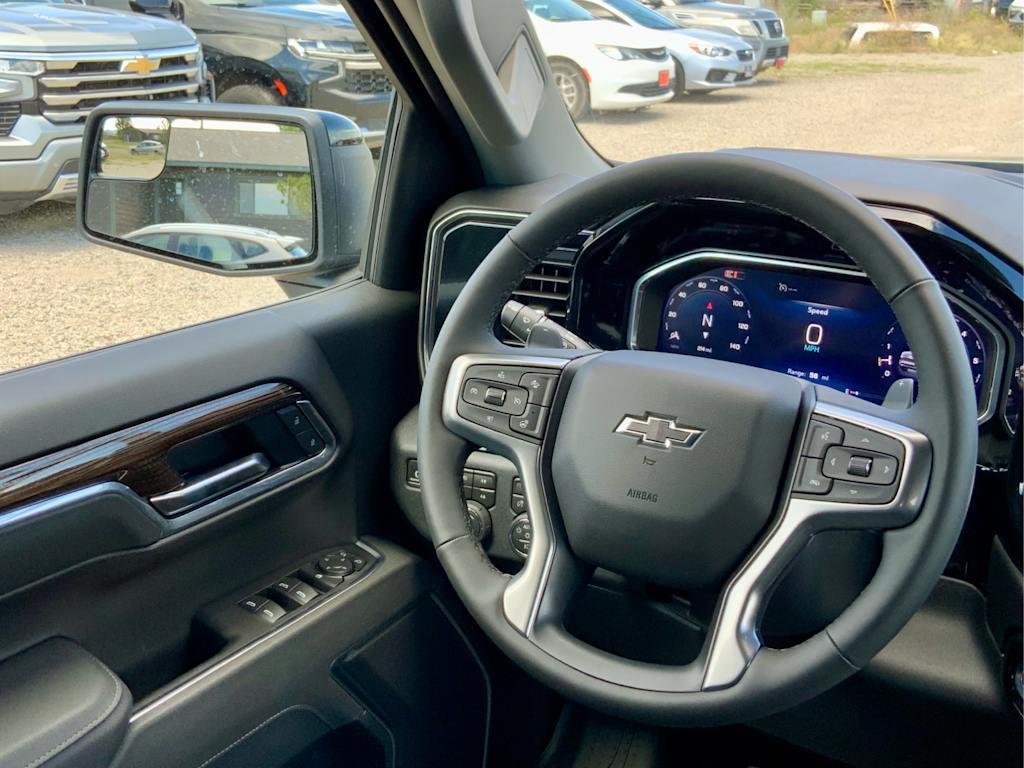 Thumbnail: 2026 Chevrolet Silverado 1500 - 13