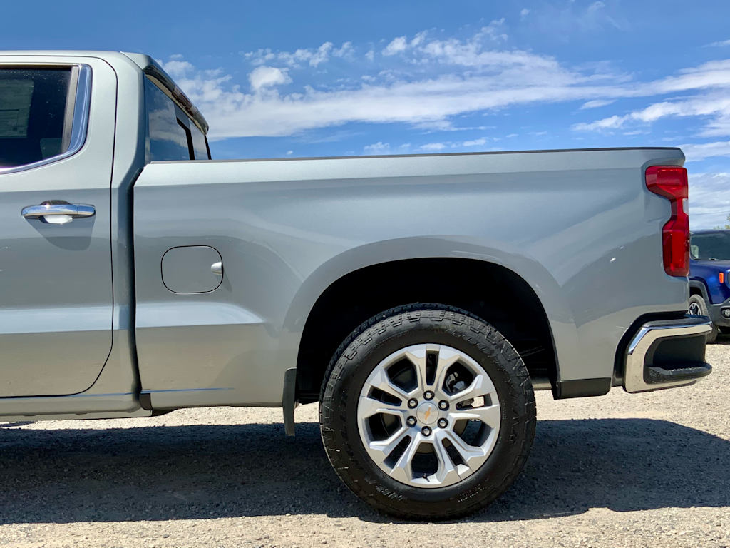 Thumbnail: 2026 Chevrolet Silverado 1500 - 24