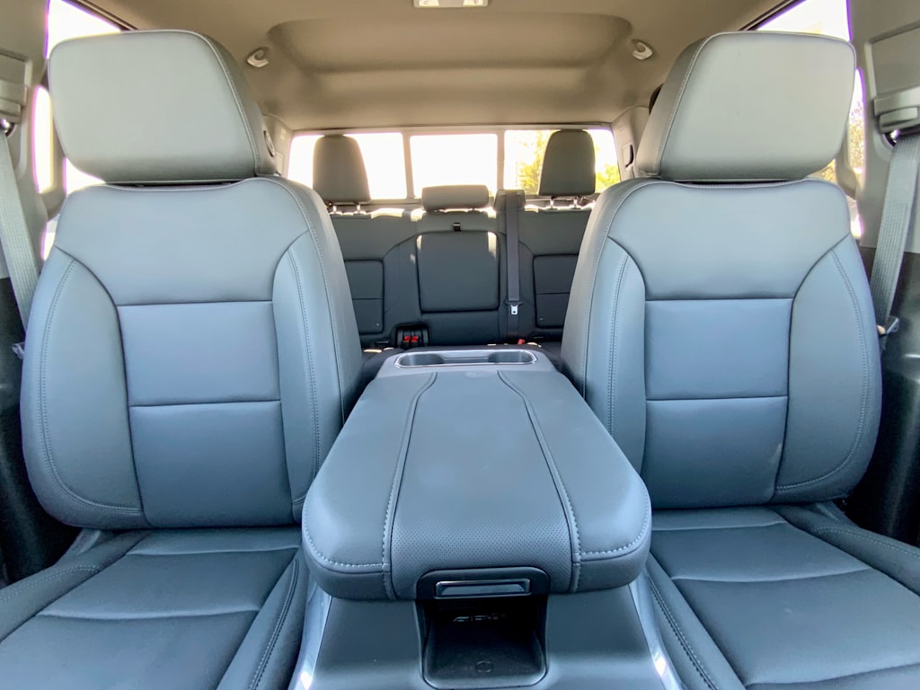 Thumbnail: 2026 Chevrolet Silverado 1500 - 37