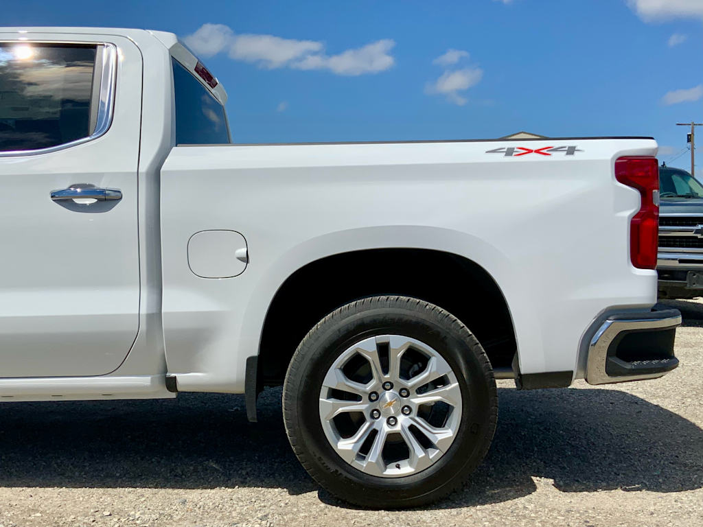 Thumbnail: 2026 Chevrolet Silverado 1500 - 23