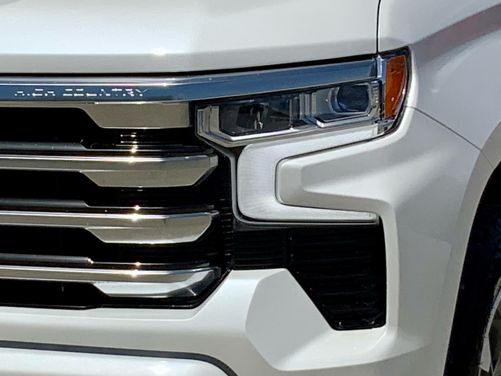 Thumbnail: 2025 Chevrolet Silverado 1500 - 24