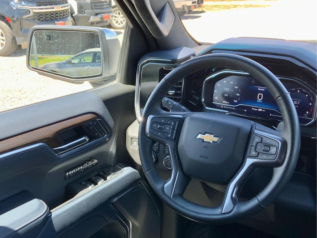 Thumbnail: 2025 Chevrolet Silverado 1500 - 9