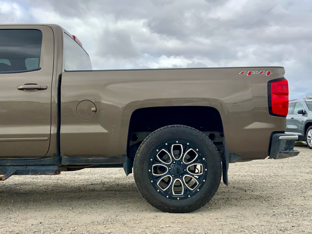 Thumbnail: 2015 Chevrolet Silverado 1500 - 8