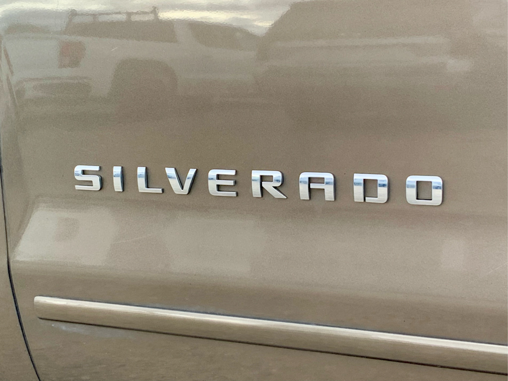 Thumbnail: 2015 Chevrolet Silverado 1500 - 27