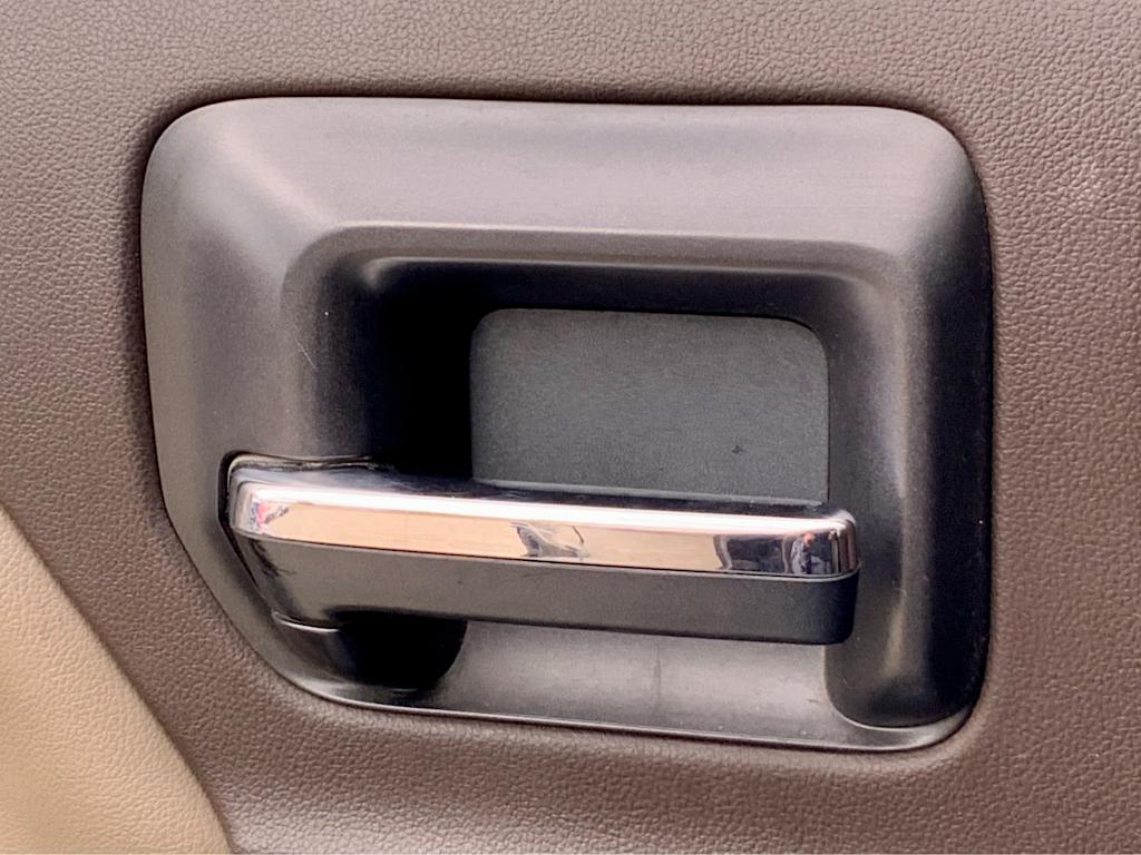 Thumbnail: 2015 Chevrolet Silverado 1500 - 37
