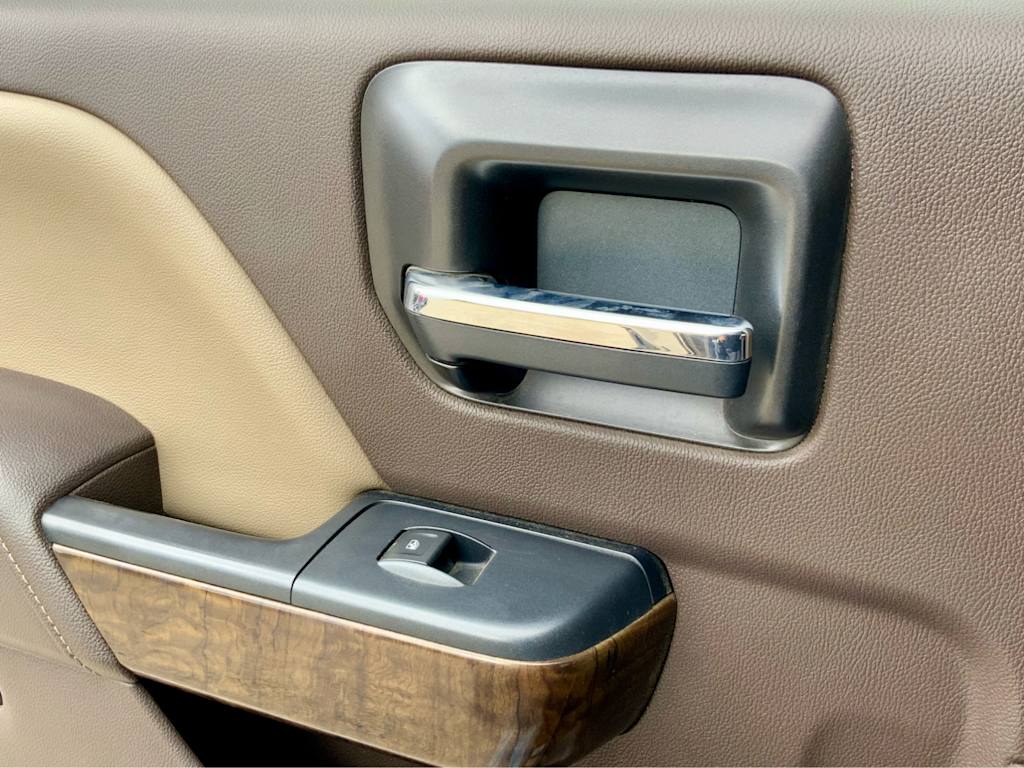 Thumbnail: 2015 Chevrolet Silverado 1500 - 39