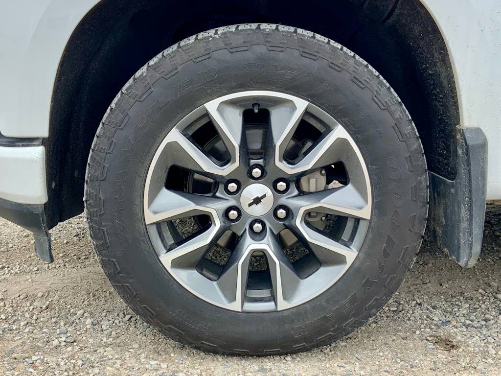 Thumbnail: 2020 Chevrolet Silverado 1500 - 27