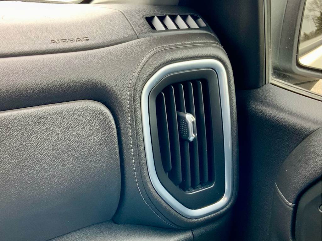 Thumbnail: 2020 Chevrolet Silverado 1500 - 47