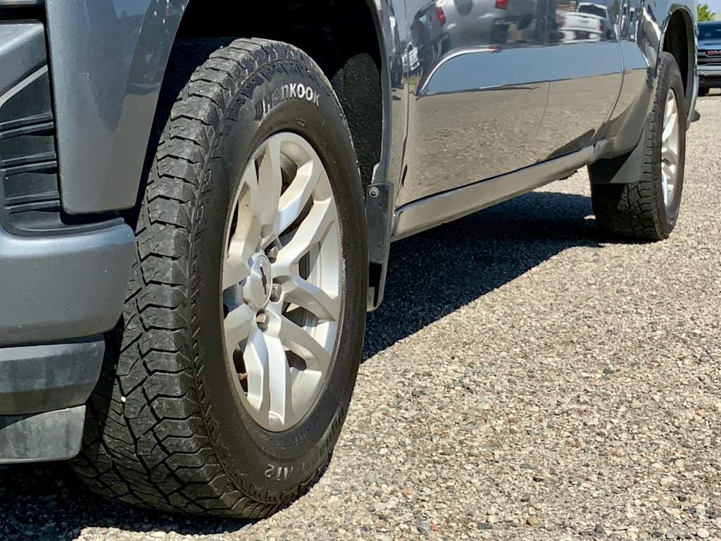 Thumbnail: 2020 Chevrolet Silverado 1500 - 26