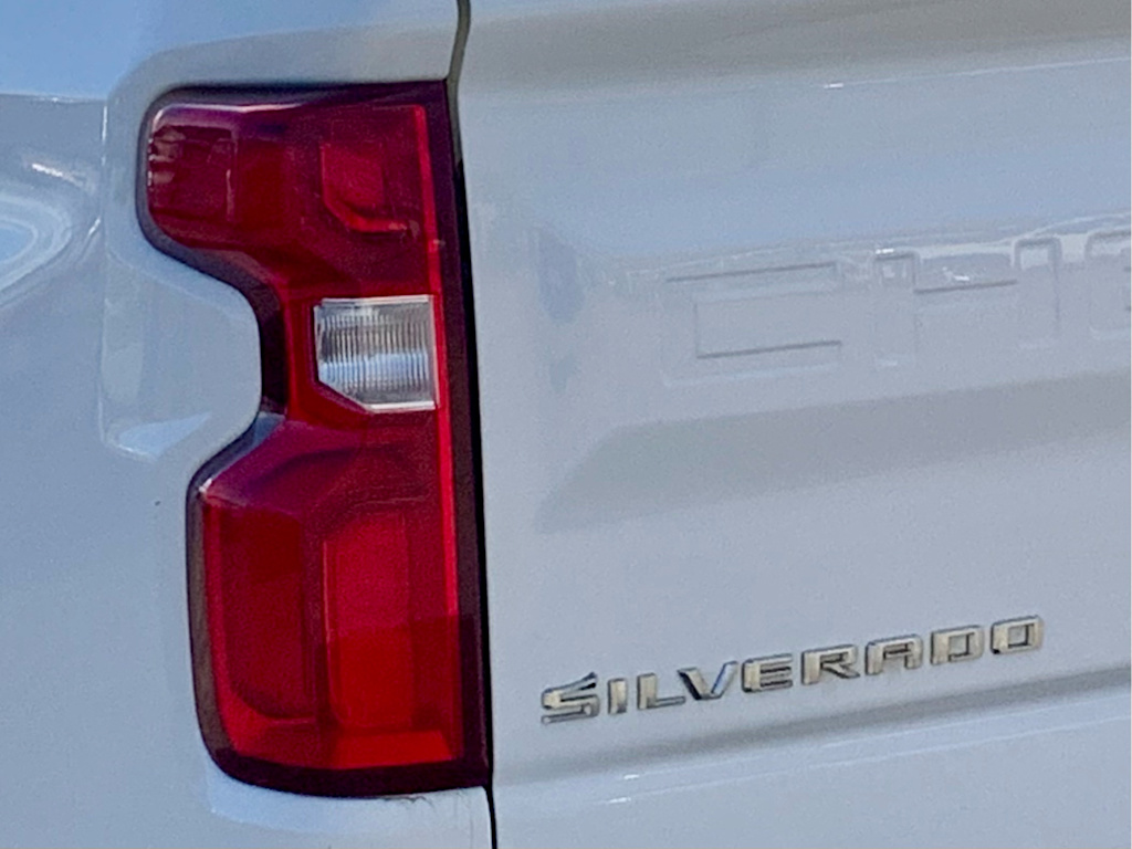 Thumbnail: 2021 Chevrolet Silverado 1500 - 26