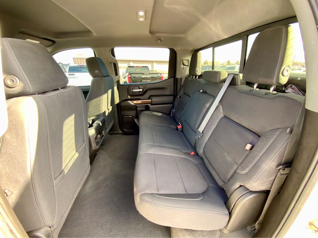 Thumbnail: 2021 Chevrolet Silverado 1500 - 12