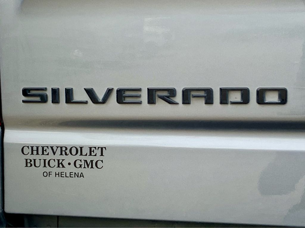 Thumbnail: 2022 Chevrolet Silverado 1500 - 32