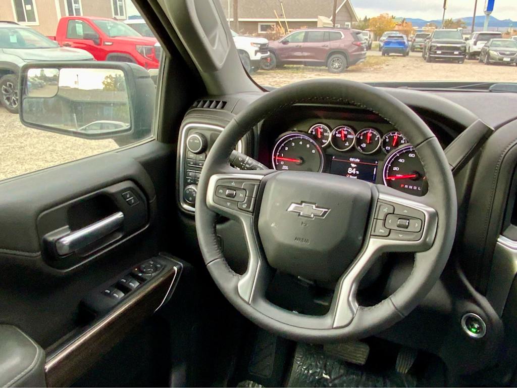 Thumbnail: 2022 Chevrolet Silverado 1500 - 41