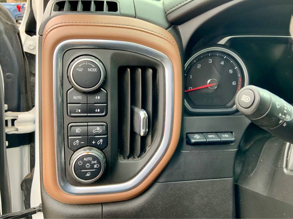 Thumbnail: 2022 Chevrolet Silverado 1500 - 52