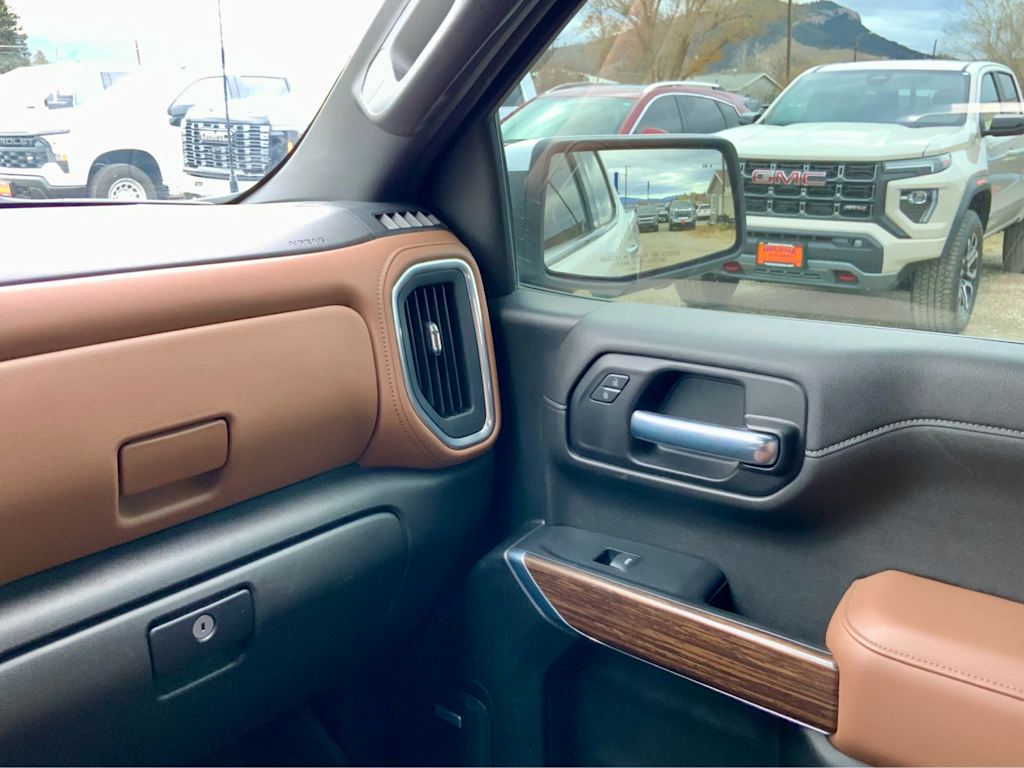 Thumbnail: 2022 Chevrolet Silverado 1500 - 43